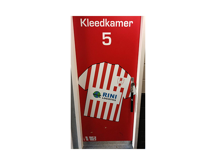 Rini Logistics sponsor van V.V. Hekelingen